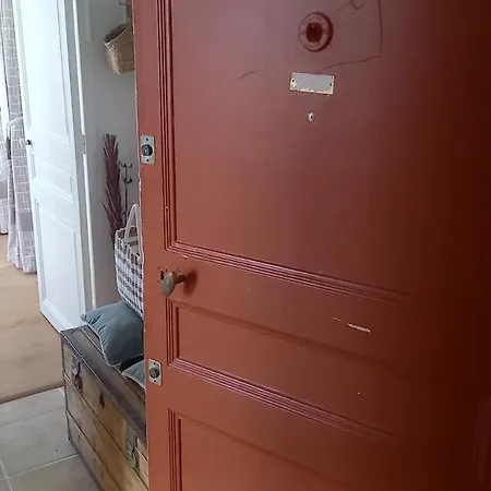 La Cachette *